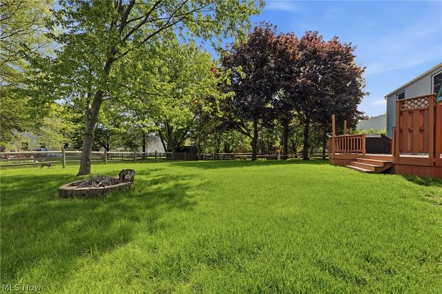 915 Old Farm Trail, Medina, OH 44256