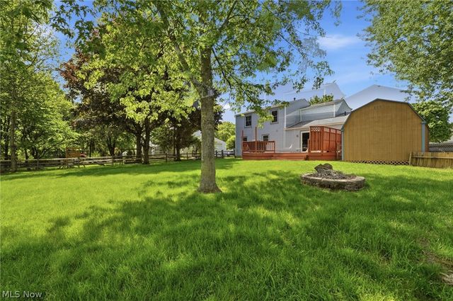 915 Old Farm Trail, Medina, OH 44256