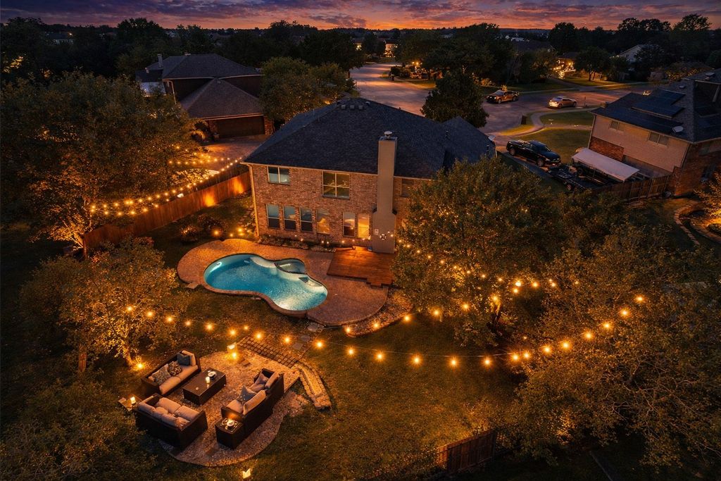 5615 Teal Court, Sachse, TX 75048
