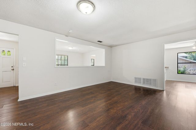 2762 PEBBLERIDGE Court, Orange Park, FL 32065