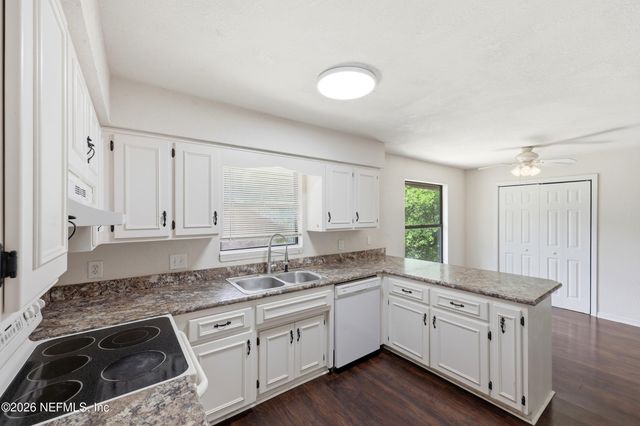 2762 PEBBLERIDGE Court, Orange Park, FL 32065