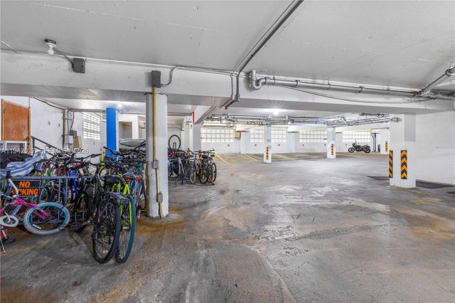 6484 Indian Creek Dr 220, Miami Beach, FL 33141