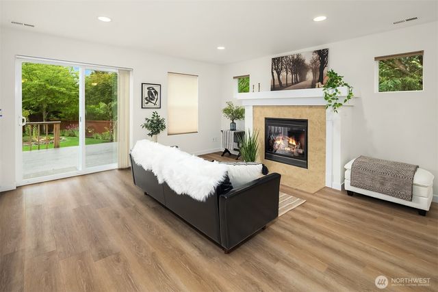 650 NW Nesvik Way, Poulsbo, WA 98370
