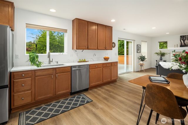 650 NW Nesvik Way, Poulsbo, WA 98370