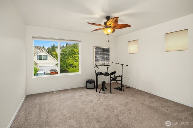 650 NW Nesvik Way, Poulsbo, WA 98370