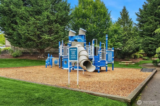 650 NW Nesvik Way, Poulsbo, WA 98370
