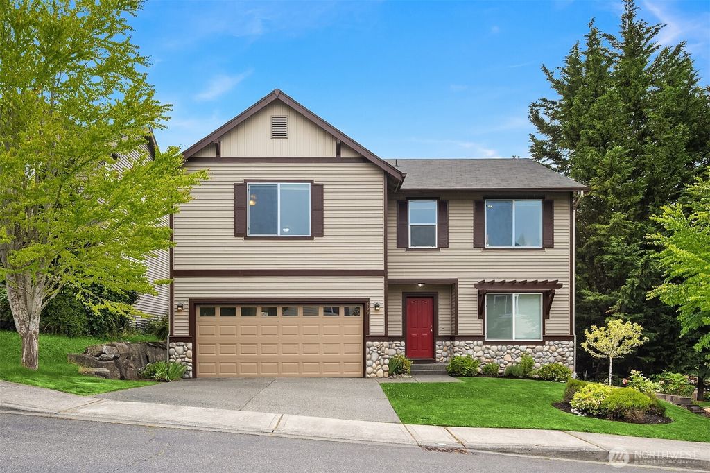 650 NW Nesvik Way, Poulsbo, WA 98370