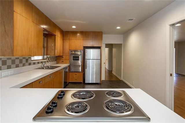 616 Edgefield Road, Fort Worth, TX 76107