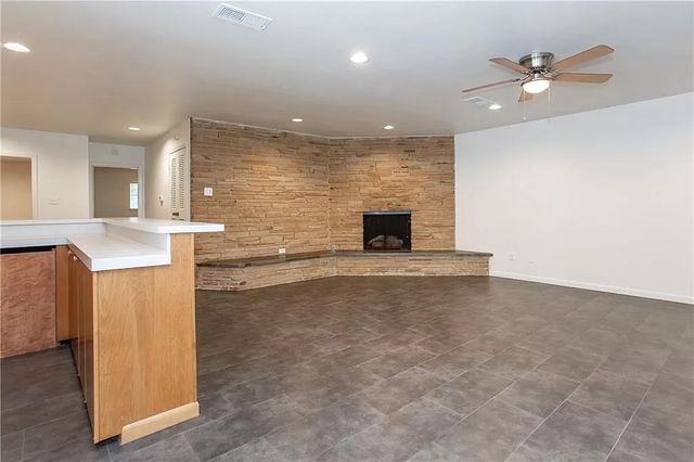 616 Edgefield Road, Fort Worth, TX 76107