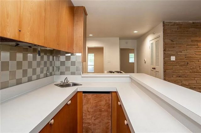 616 Edgefield Road, Fort Worth, TX 76107