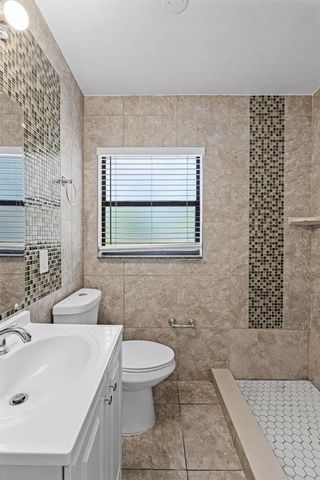 1916 COLTON DRIVE, Orlando, FL 32822