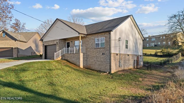 409 Commanche Tr, Seymour, TN 37865
