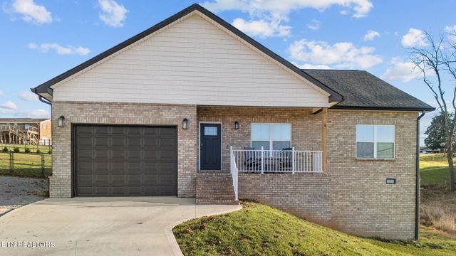 409 Commanche Tr, Seymour, TN 37865