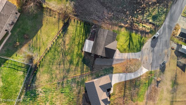 409 Commanche Tr, Seymour, TN 37865