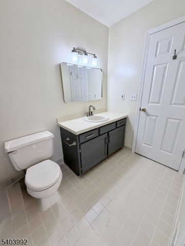 86 Wilton Ave, Middlesex Boro, NJ 08846