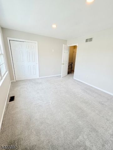 86 Wilton Ave, Middlesex Boro, NJ 08846