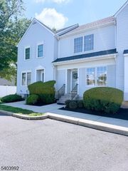 86 Wilton Ave, Middlesex Boro, NJ 08846