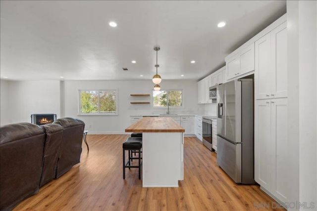 3548 Laurashawn Lane, Escondido, CA 92026