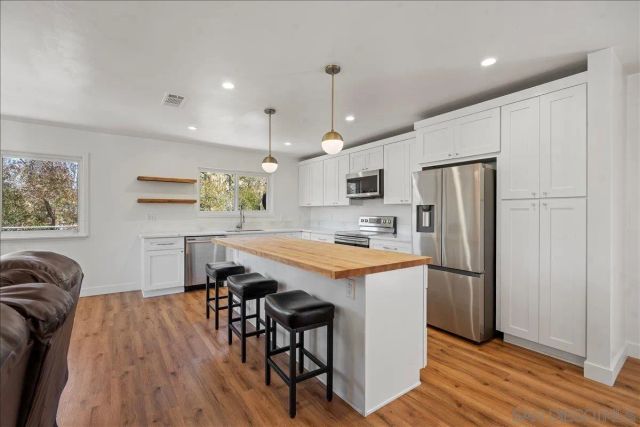 3548 Laurashawn Lane, Escondido, CA 92026