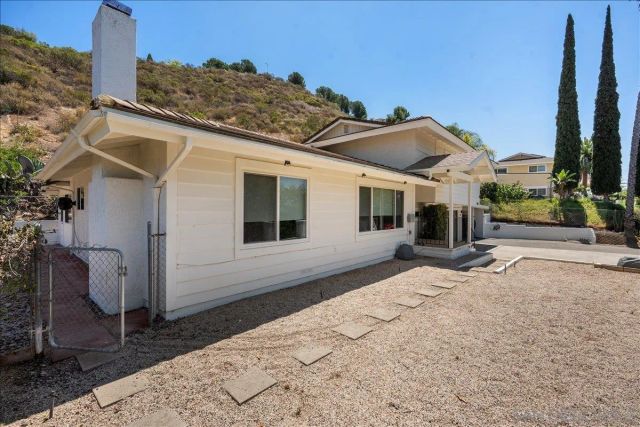 3548 Laurashawn Lane, Escondido, CA 92026