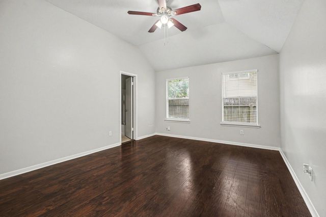 4811 Hawthorne Street, Pasadena, TX 77586