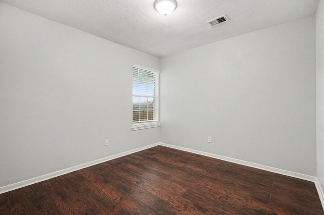 4811 Hawthorne Street, Pasadena, TX 77586