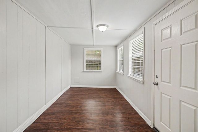 4811 Hawthorne Street, Pasadena, TX 77586
