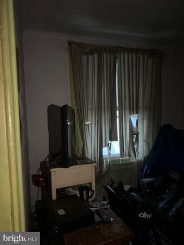 2742 N 29TH ST, Philadelphia, PA 19132