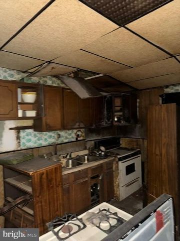 2742 N 29TH ST, Philadelphia, PA 19132