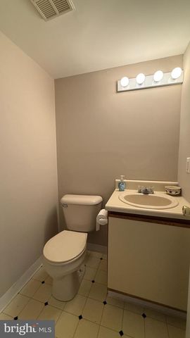 10123 ALEXANDRA LN, Philadelphia, PA 19116