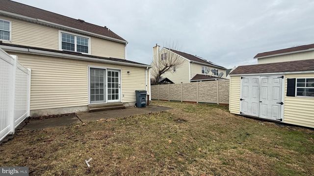 10123 ALEXANDRA LN, Philadelphia, PA 19116