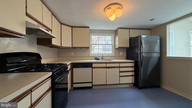 10123 ALEXANDRA LN, Philadelphia, PA 19116