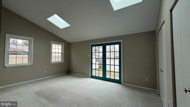 10123 ALEXANDRA LN, Philadelphia, PA 19116