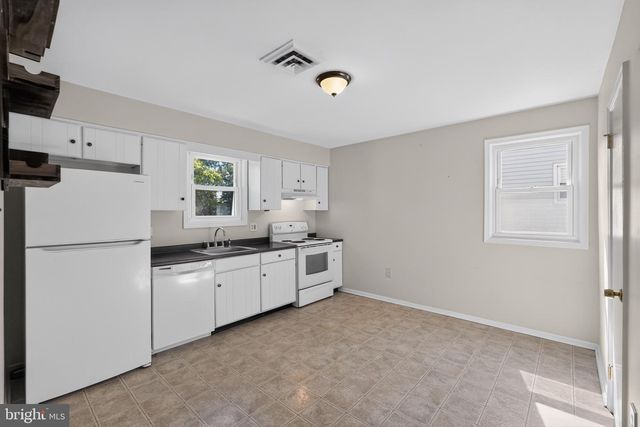 111 HUNTER WAY, Chalfont, PA 18914