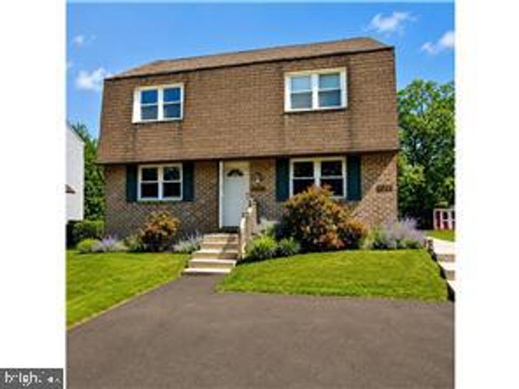 111 HUNTER WAY, Chalfont, PA 18914