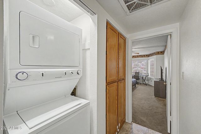 255 S KYRENE Road 117, Chandler, AZ 85226