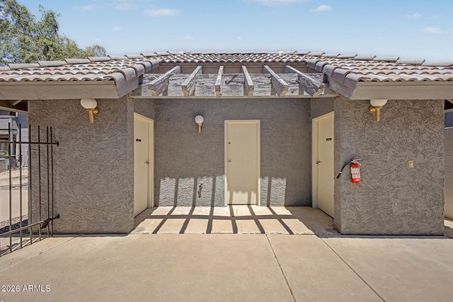 255 S KYRENE Road 117, Chandler, AZ 85226