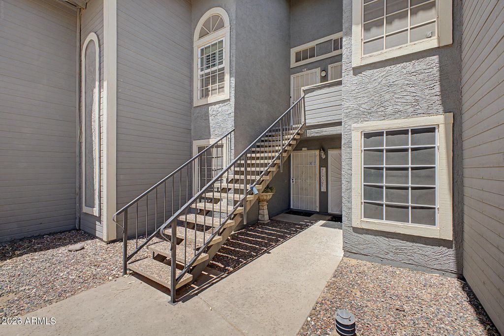 255 S KYRENE Road 117, Chandler, AZ 85226 — photo 2