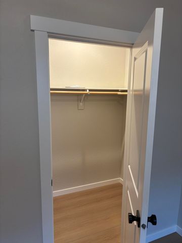 3715 Ford Drive, Medford, OR 97504