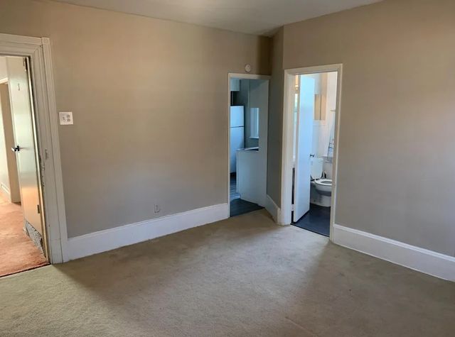 5633 Northumberland St, Squirrel Hill, PA 15217