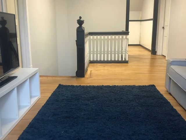 5633 Northumberland St, Squirrel Hill, PA 15217