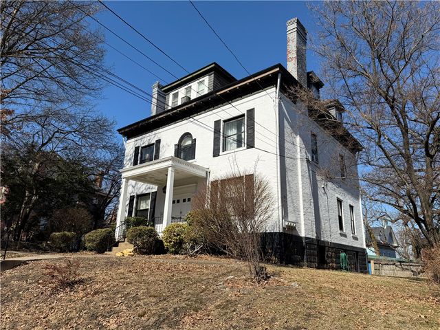 5633 Northumberland St, Squirrel Hill, PA 15217