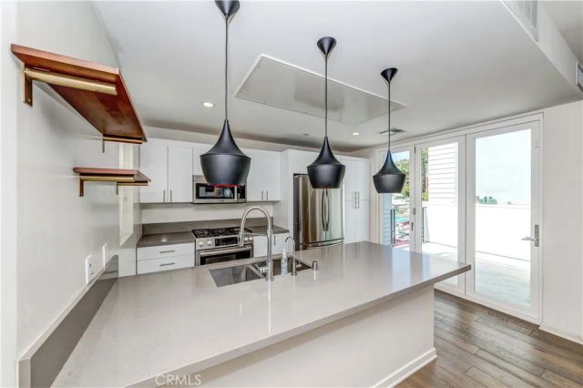 1937 Griffith Park Boulevard, Silver Lake, CA 90039