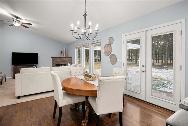 5885 Sandy Court Rd, Nine Mile Falls, WA 99026