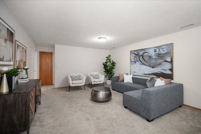 5885 Sandy Court Rd, Nine Mile Falls, WA 99026