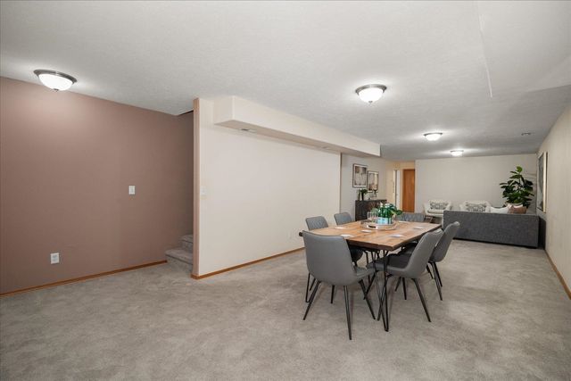 5885 Sandy Court Rd, Nine Mile Falls, WA 99026