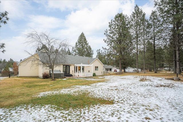 5885 Sandy Court Rd, Nine Mile Falls, WA 99026