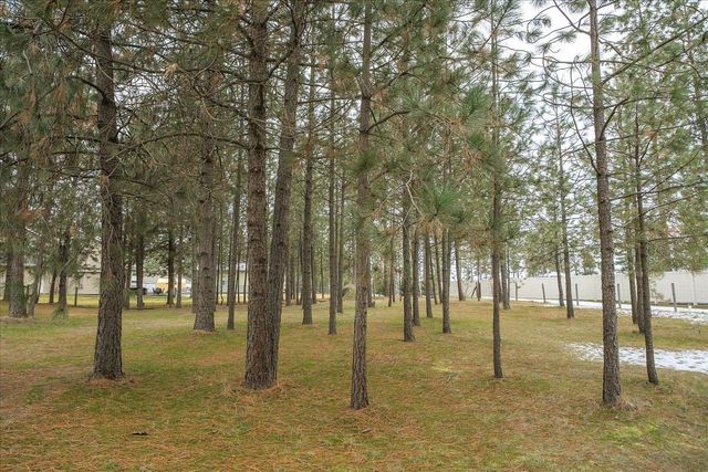 5885 Sandy Court Rd, Nine Mile Falls, WA 99026