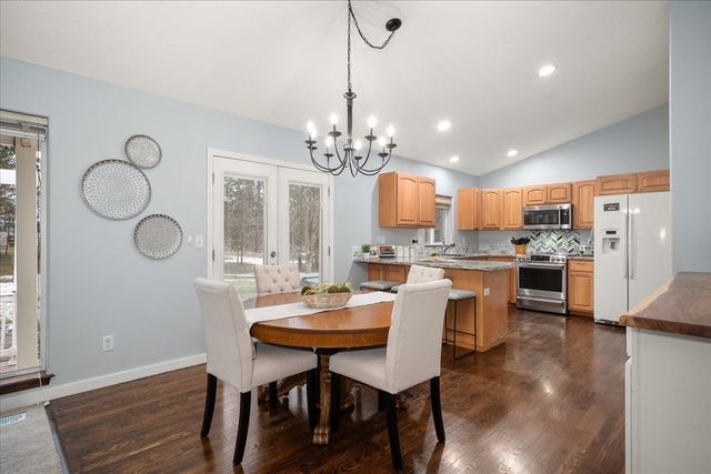 5885 Sandy Court Rd, Nine Mile Falls, WA 99026