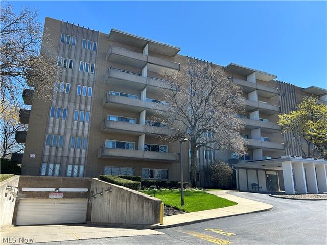 3167 Linden Road 204, Rocky River, OH 44116